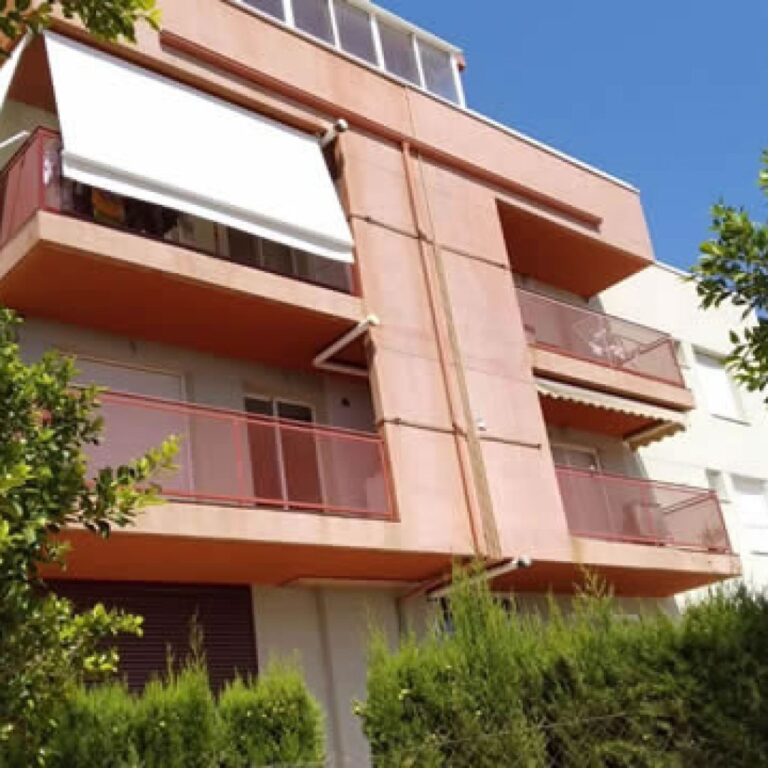 toldo-en-aguilas-1024x1024